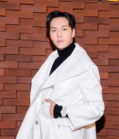 ��������Ҳ����ǰվ ��˼���������ǳĳ�����