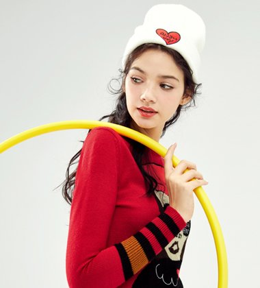 �������ͷ���������Ź���� ǡ��С��������