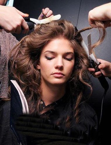 ��γ���Զ��ȥм���� ����ʱ�д��˷���ϵ