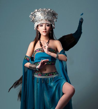 �ж����赸���ͱ�������� ���߾����̷�������