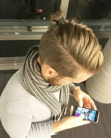 �������෢�̳� ��ʿ��ͷ��ͼƬ