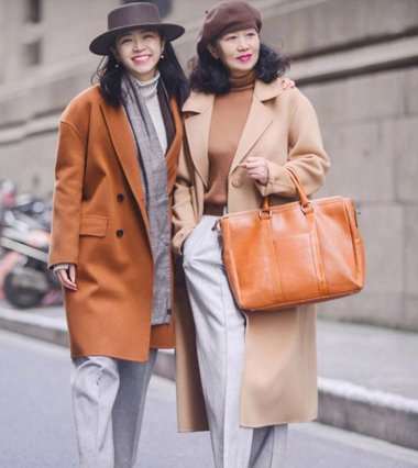 ñ�ӷ��ͱ�ĸŮΪ���� ���ϡ����ӡ�������һ����İ�