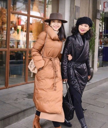 ñ�ӷ��ͱ�ĸŮΪ���� ���ϡ����ӡ�������һ����İ�