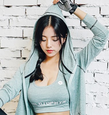 ��������Ů�����սְ������ ��ɸ��쾫Ʒ����չӢ��