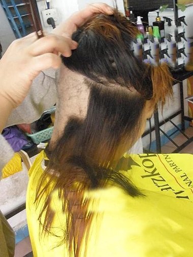 Ů����ô�������˧���� �ְ��ֽ�����ͷ������