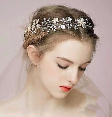 Ӣ���˴��Ϊ�������˹�ע ���㲿�����ڷ��ͷ���