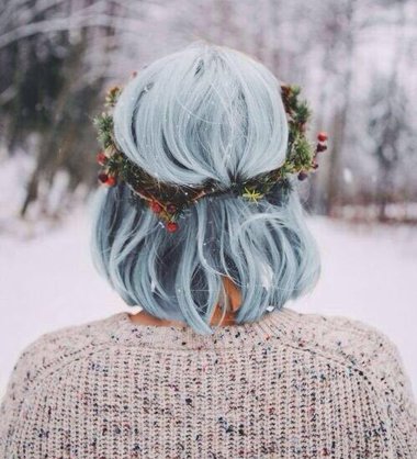 ��˵�ܼ�Ԧ���ַ�ɫ�Ķ���С��Ů ����ɫ�ı��������