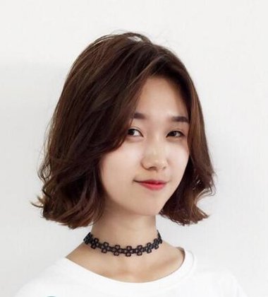 ���С��Ůѧ���̷��� ���ǳ���������С��ŮŶ