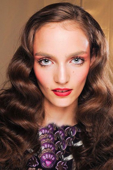 �������˾����ɹ�ѧ���� ���и���ɫ���г�����