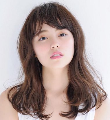 С���ط�ɫ������ �͵������ݻ��ı���