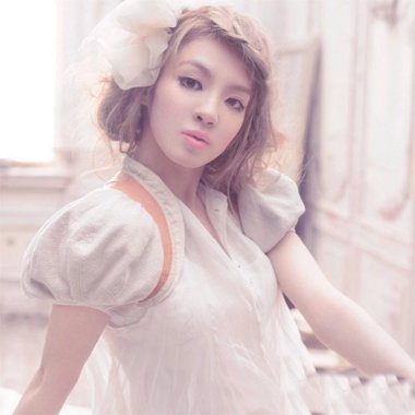 �崿��Ů����������ʾ�� �����������˷������