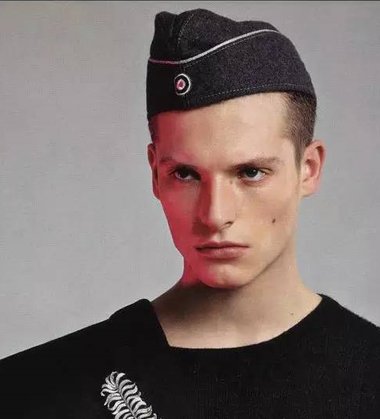 �ɴ���ٵķ���ͼƬ �¹���ս���ٷ���