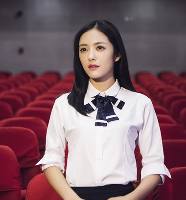 ���ѳ��ܰΪ����У�� ����ЩŮ�Ƿ�˿��ʾ����