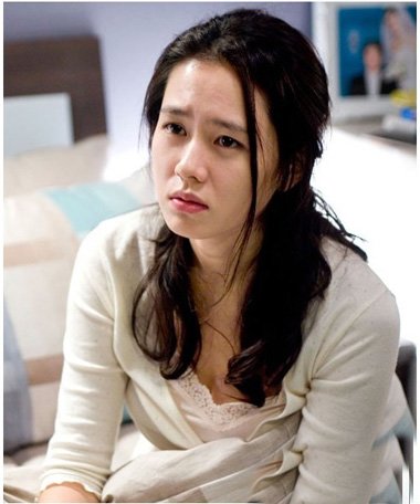 ��Ů���۷���ϵ��ʾ�� ����������˫���ᷢ