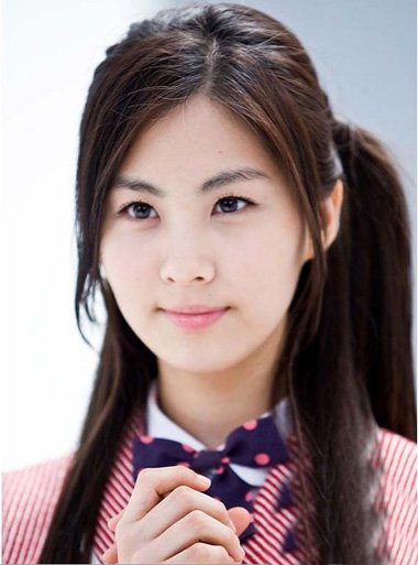 ��Ů���۷���ϵ��ʾ�� ����������˫���ᷢ