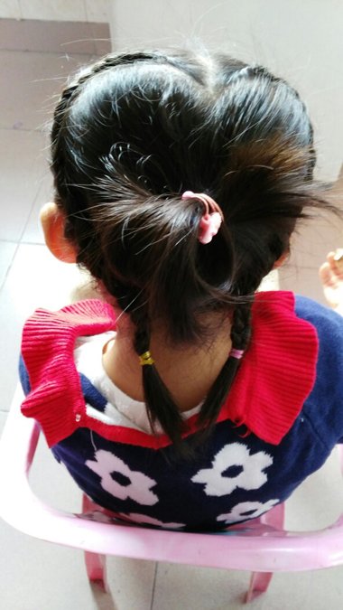 С�����ı෢�̳�ͼ�� Ůͯ���ӷ���ͼƬ