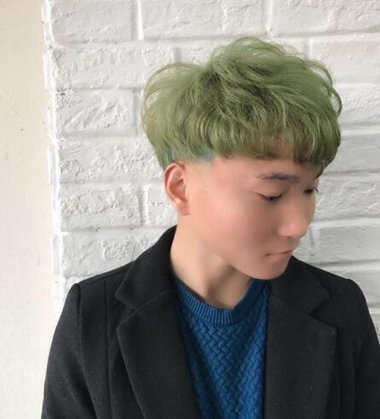 �����������ͷ�����Ǻ�ɫ ���ѡ������ɫȾ����ͷ