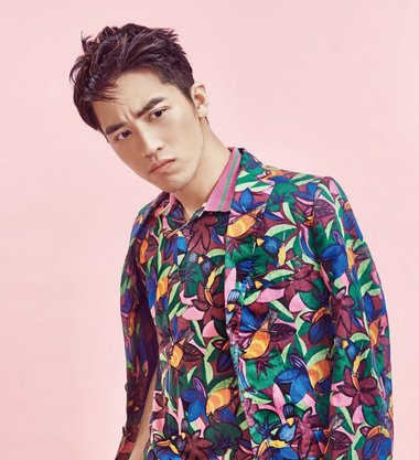 ����˧��+¶��ͷ����ͼ�� ���ö�ͷ͸�����������÷���