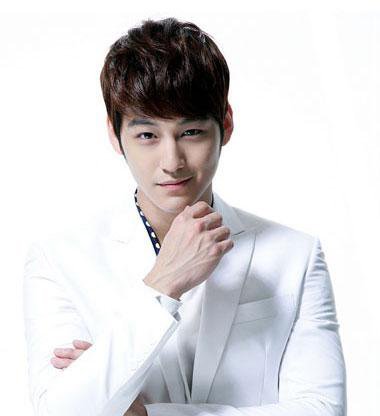 �ܲ��д���װ����ʲô���� ���������̷����ٱ�����Ӣ��