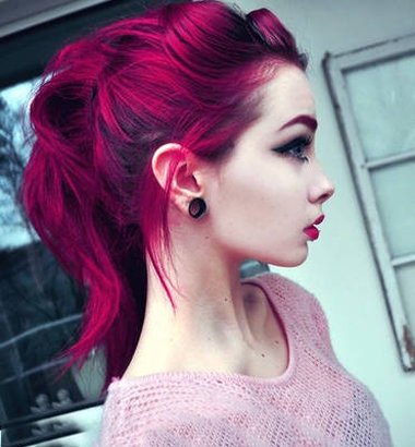 ��ģȾ�ſ��Ϻ�ɫͷ�� �߸���Ů��ʱ���̷�