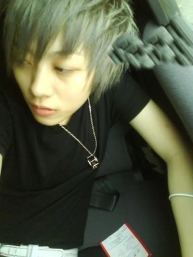 ���°�����Ⱦ����ͷ����ɫ �ļ����벻���Ķ̾���