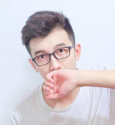 比短寸更有男子汉气概的是子弹头 梳给硬汉的子弹头帅破天