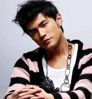 ץ�����һ���ͷ�����д�Ҫ�� ��������ͷ����������һ��