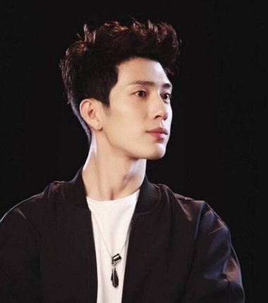 ץ�����һ���ͷ�����д�Ҫ�� ��������ͷ����������һ��