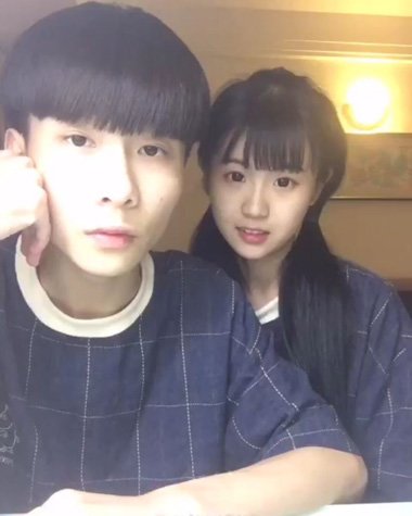 ���·�����δ�����ʱ�� 18����Ů�ʺ�ͷ����ɫ