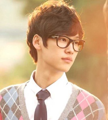 ���տ����������̷����� ����������˧�з���