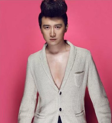 男生都把头发烫成菊花了 菊花头烫发打破女生才爱花定律