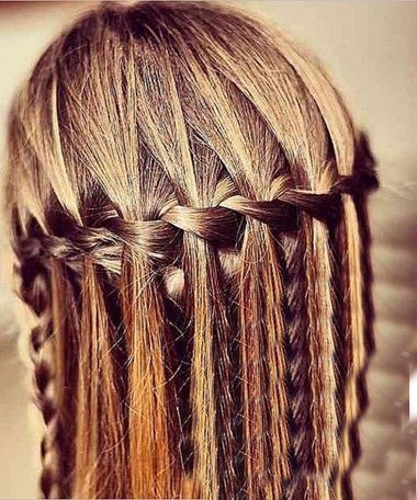 ����ͷ����ɫ����ʾ�� ����Ů������ݱ�����