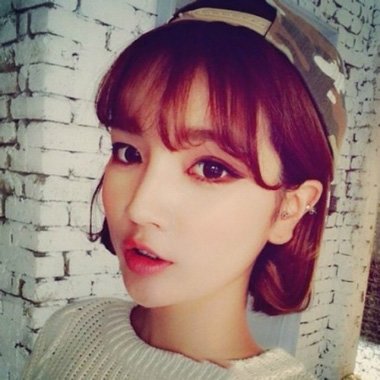 ����Ⱦ�ƺ�ɫͷ���ų��� �������������ʱ�з��