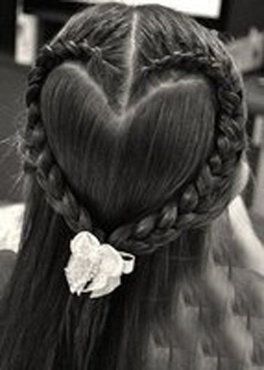 爱心扎头发图片大全 梳儿童爱心型扎发