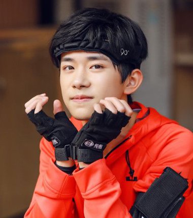 �˶�����+�����������Ͳź� ��ˬ���������̳��ഺ����