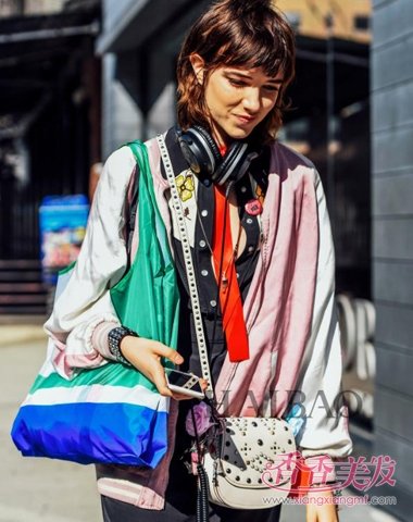 õ��ɫ����ʵ�ֳ����� 2018��ʯ��Ů�������̷�