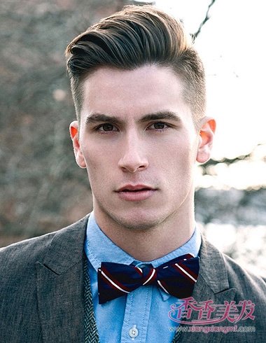 ��������ͷ��Ծ���ഺ С����Ⱦ���߻�ͷ�ʷ�ɫ