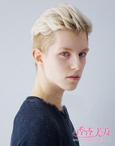 ��������ͷ��Ծ���ഺ С����Ⱦ���߻�ͷ�ʷ�ɫ