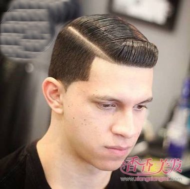 ��ʽ��ͷ������׷���ȵ� ��Ӣ���켶����ʿ�̷�ʾ��