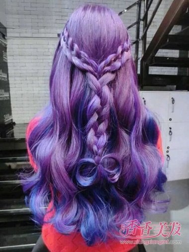 ��ĩ�������Щ����ʱ�� Ⱦ���ŵ�����ͷ����ɫ