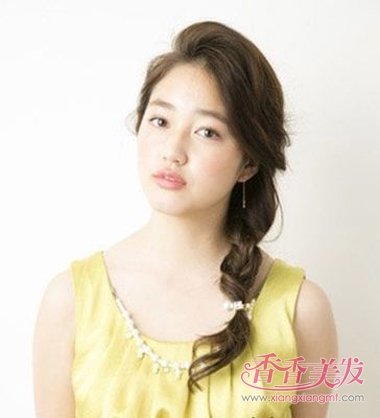 ����Ů�����˴�����ǰ� ����ӱ��ʱ�з�����