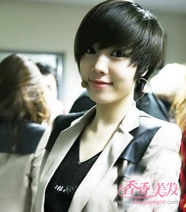 18��Ů�����̷�ϵ����� ��Ϯ�ᳱ���������ͳ���