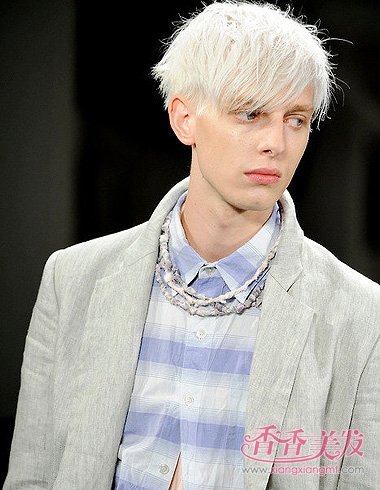 �������۱ر��̷�����Щ ����Ͻ�ѧȾ�׻�ɫͷ��