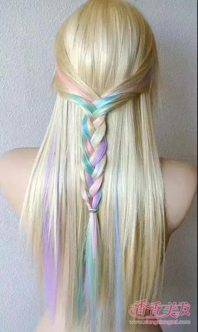 С��Ů�������Ⱦ����Ư�� 2018�괺������ɫ�Ƽ�