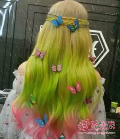 ���˳��������Ⱦ�� ���˳���+�ſᷢɫ��û�л�ͷ�ʶ���