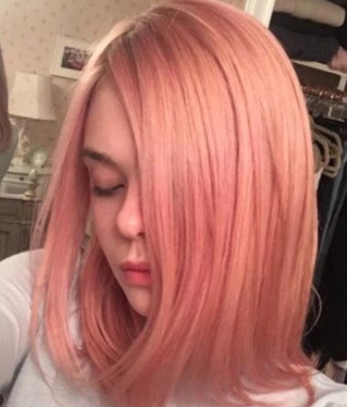 玫瑰棕色头发好看吗 女生玫瑰棕头发颜色图片