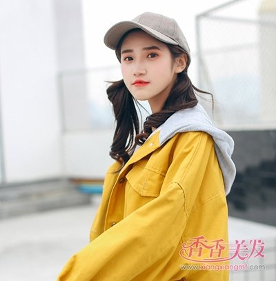 2018�����������=�����+ɢ�� У԰Ů�����ͷ�װ���似��