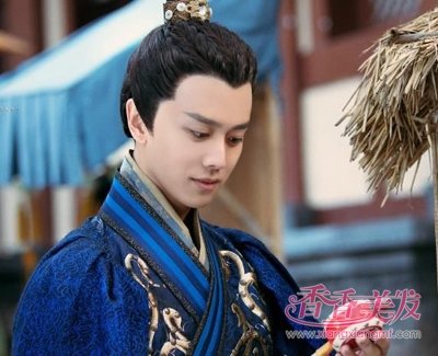 �Ŵ����ӱ෢����Щ ��װ���Ӿ������Ǳ෢����ͼƬ