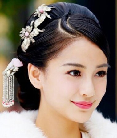 ��ӱ׹������ô�� �Ŵ�Ů��׹���ٱ�����ô��