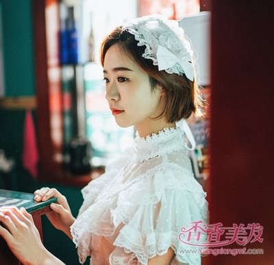 Ů������С�����ն̷����ͷ��� У԰���ӿ��������